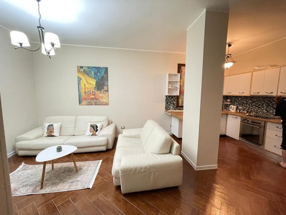 דורס Mediterranean Sea Apartment City Center מראה חיצוני תמונה